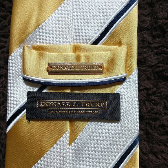 Donald Trump Signature Necktie Rep Tie Silk Yellow Blue Striped Jacquard 3.5x60" - Picture 6 of 10